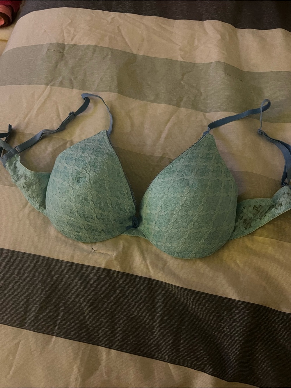 L.e.i. Womens Turquoise Blue Floral Lace Push Up Bra 38C Adjustable Straps